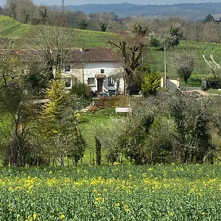 Le Pre Du Val 2 Holiday home Saint-Astier (Dordogne)